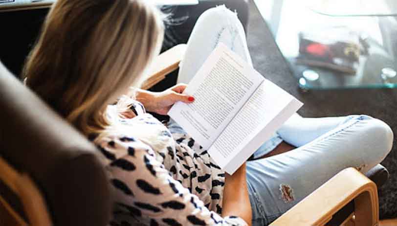 7 tips to help you get a habit of reading books 